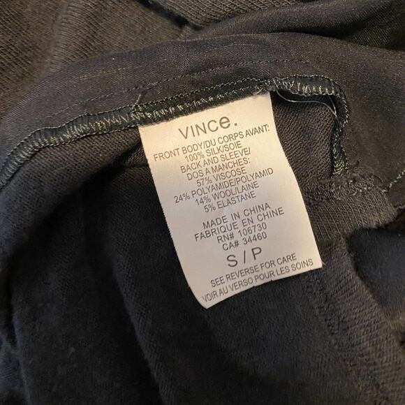 Vince. V-neck Silk Mixed Media Tunic Top Size Small - Picture 6 of 6